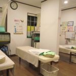 なないろ接骨院　施術室
